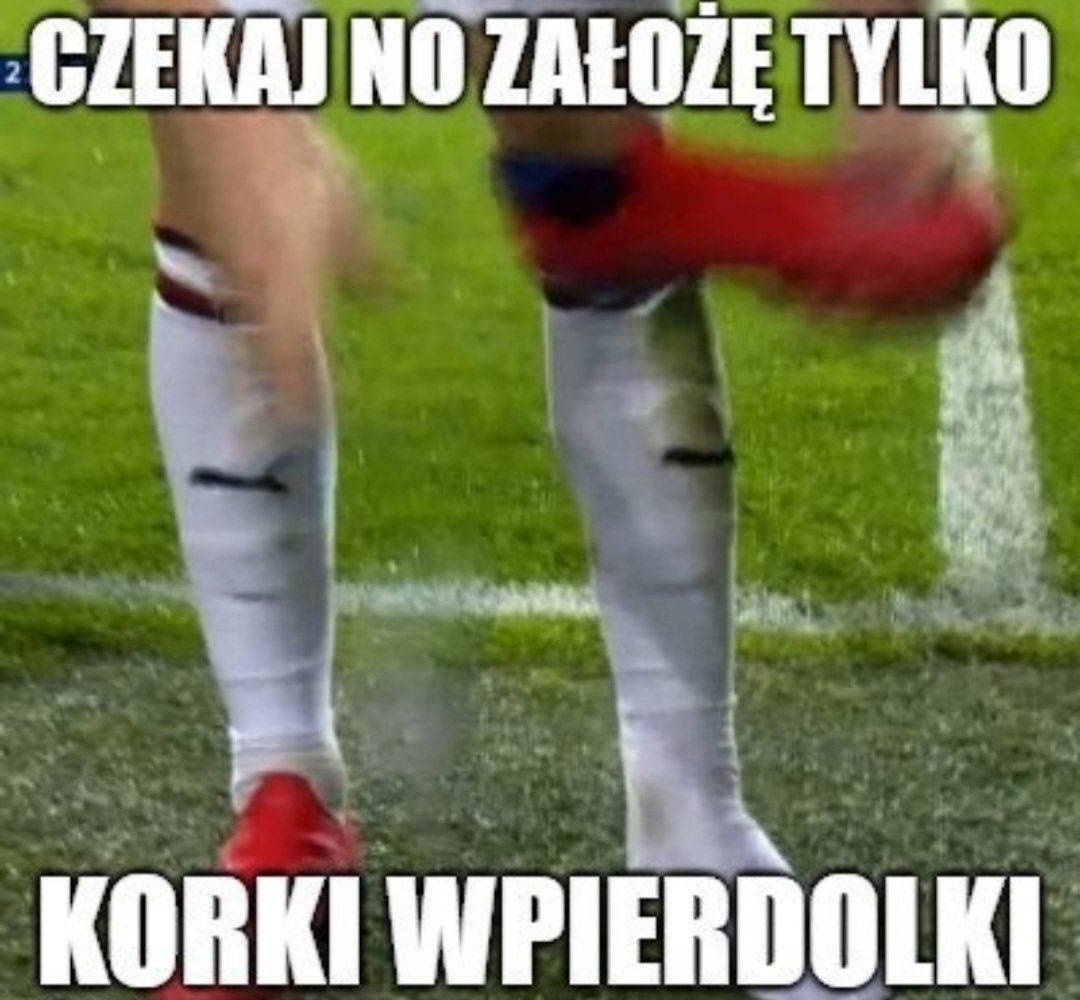 xmithril's tweet photo. Gotówka szykujący się na następny mecz
#POLALB #ALBPOL #MattyCash https://t.co/4JEXEhsI89