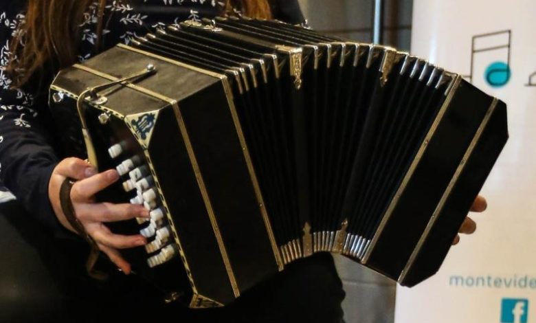 julwindhoevel's tweet photo. @bordergroves Bandoneon https://t.co/rTrlOZ5vbo