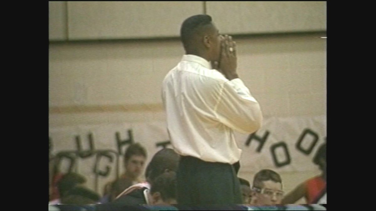 DarrylBruffett's tweet photo. 👀 some vintage @RodneyTerry when he was a high school basketball coach in the Brazos Valley at Somerville High School. He was 49-21 with the Yeguas during two seasons including a trip to the 2A State Semifinals in 1994. https://t.co/aAboawT43c