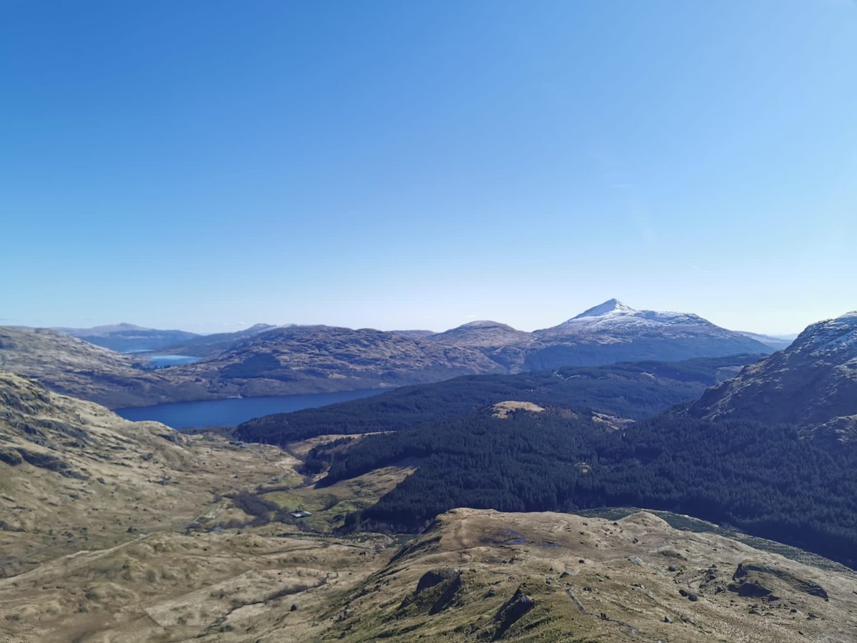 scottmunro1977's tweet photo. Ben Vane with my Sista #munro #Scotland #munrobagging #benvane @FionaMunroxxx #Monday https://t.co/UZsNxuZwPH