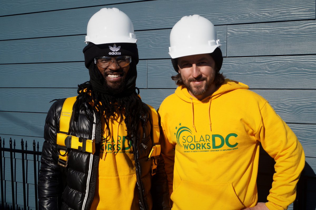 GRIDmdv's tweet photo. Our #SolarWorksDC graduates have gone on to do amazing things.
Cordero (left) and Eddie (right) graduated from the program in December. Both are now employed in the solar industry: Cordero in sales, Eddie as an installer πΌπ οΈ https://t.co/F6yjxSp9kB