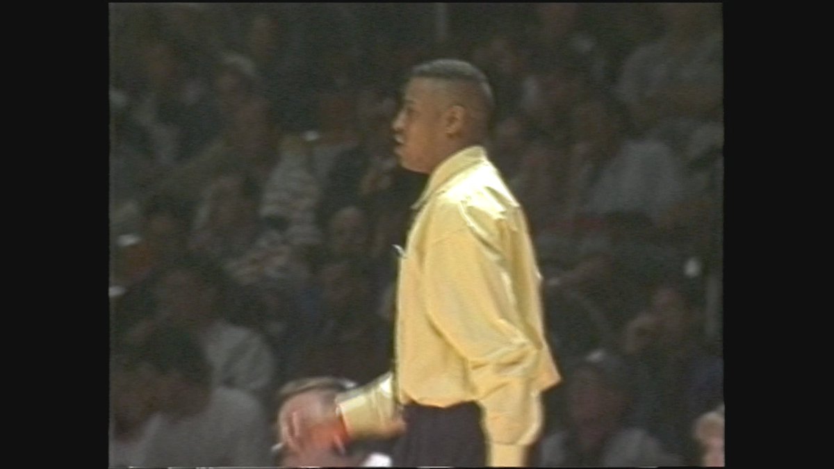 DarrylBruffett's tweet photo. 👀 some vintage @RodneyTerry when he was a high school basketball coach in the Brazos Valley at Somerville High School. He was 49-21 with the Yeguas during two seasons including a trip to the 2A State Semifinals in 1994. https://t.co/aAboawT43c