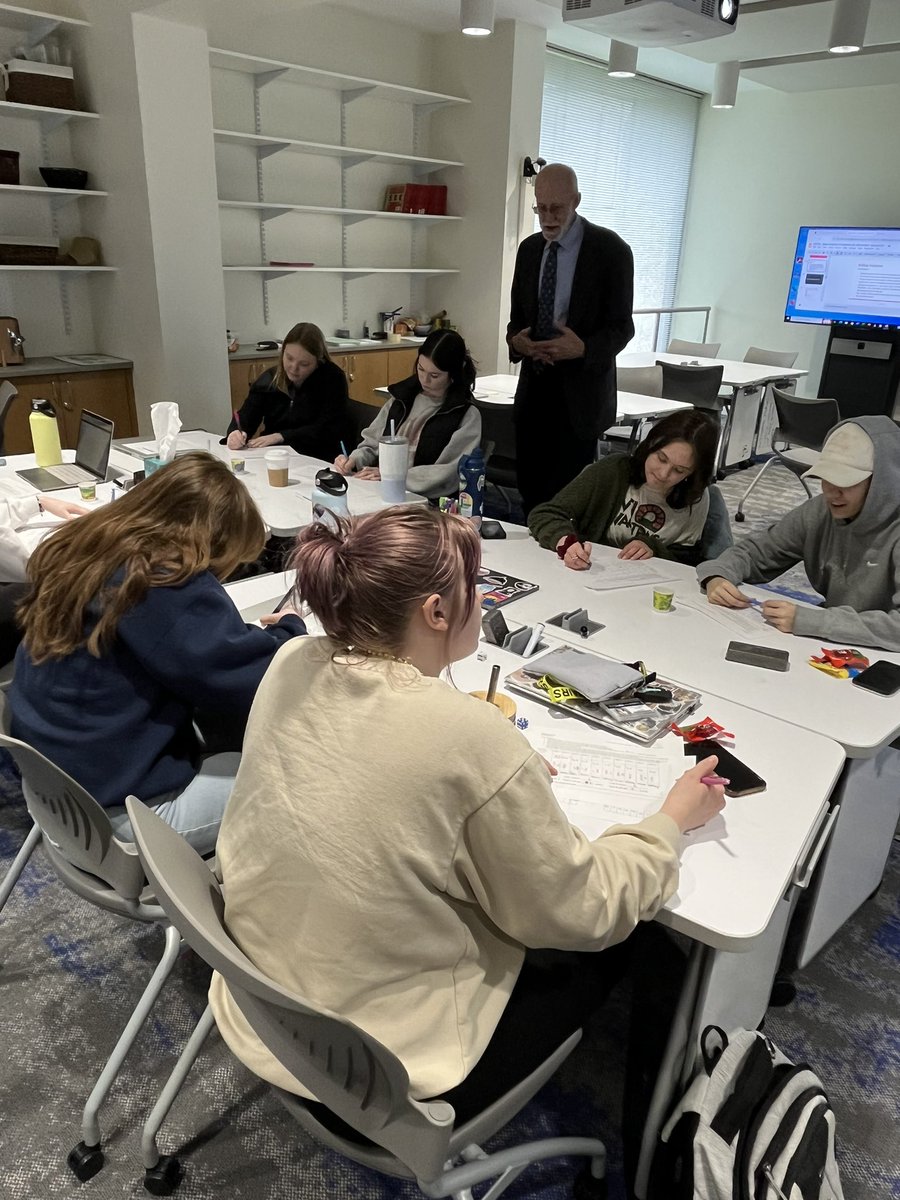 ryanflessner's tweet photo. Today was our semi-annual Dr. Bloom Day in #BUBlockBMath. It’s always great to have him on @butleru’s campus working with @ButlerCOE students. #whatretirement https://t.co/h6Tfyfi9sP