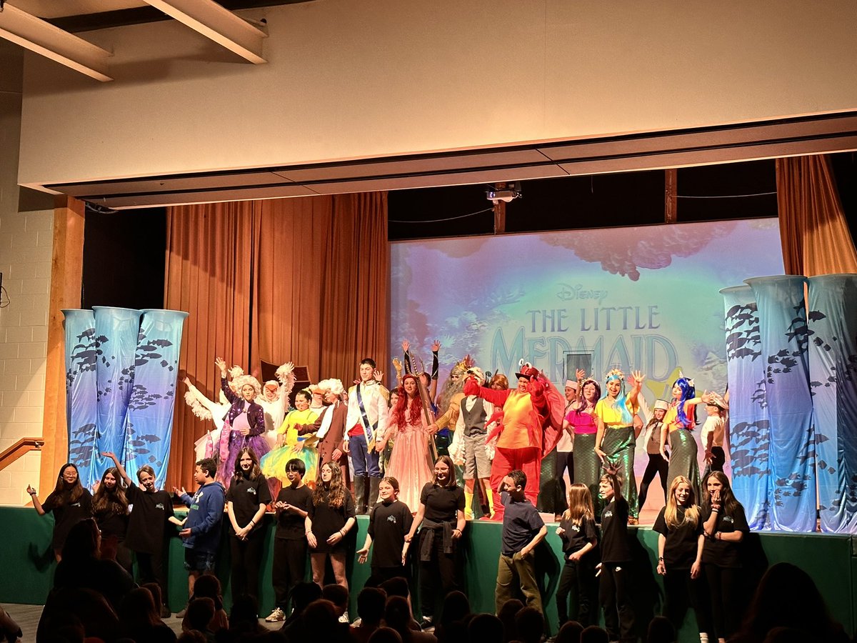 CaseyNoble0330's tweet photo. It was the first dress rehearsal of our school production! We have such talented students and such amazing staff members producing this! @WarriorBertulis @AvipMichael https://t.co/1HrxKSeBX7