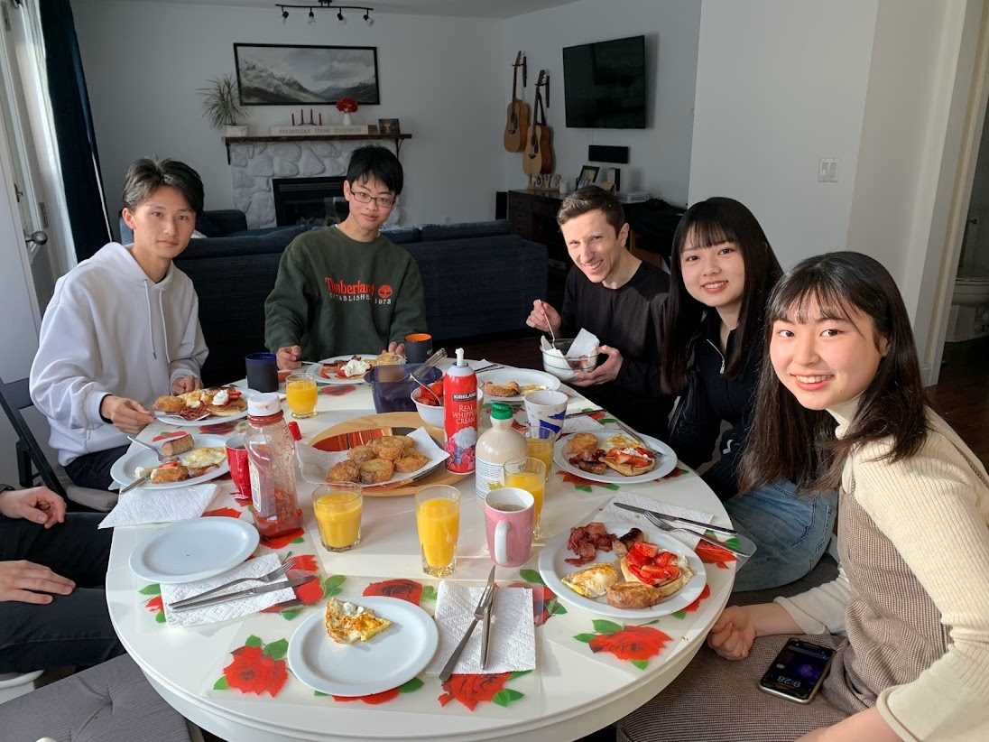 MLI Homestay tweet media