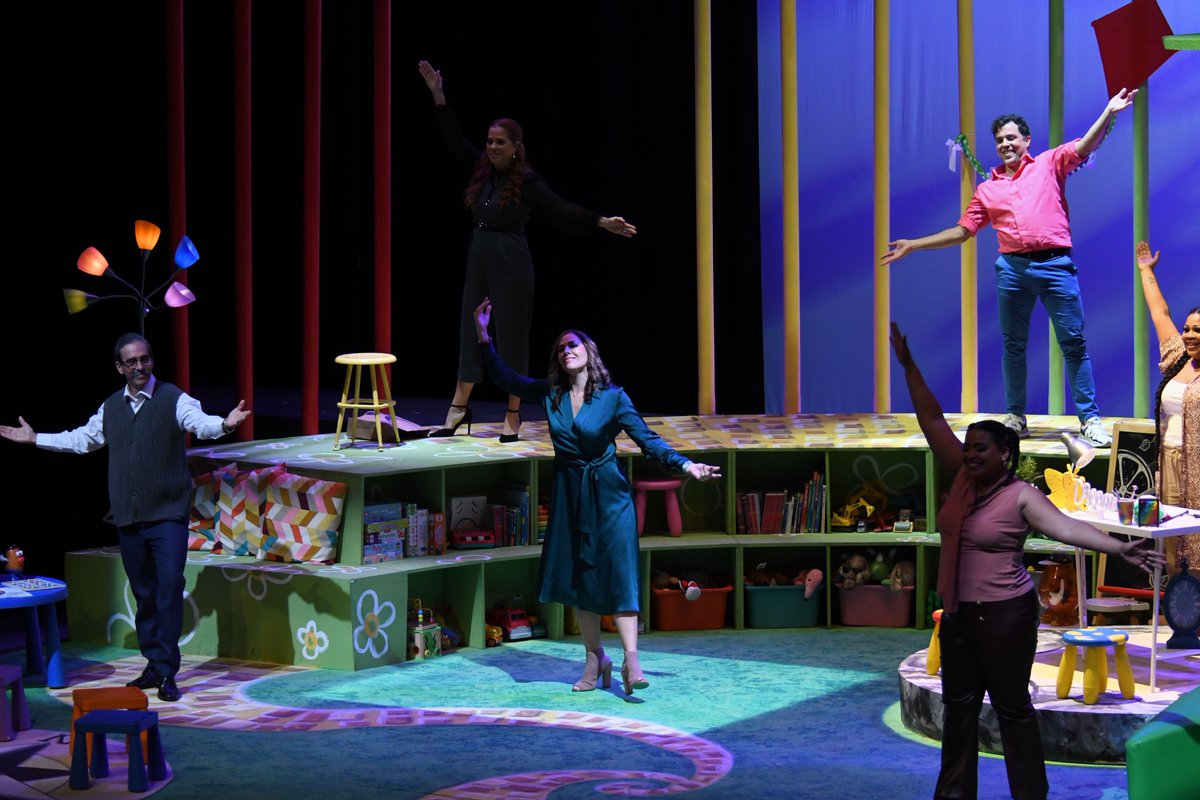 icppr's tweet photo. ¡Feliz Día Mundial del Teatro! 

Aquí varias fotos de las primeras dos obras de nuestro 60mo Festival de Teatro Puertorriqueño: La Familia Sagrada y Antígona Frente al Mar. https://t.co/Jnvnt8TnrN