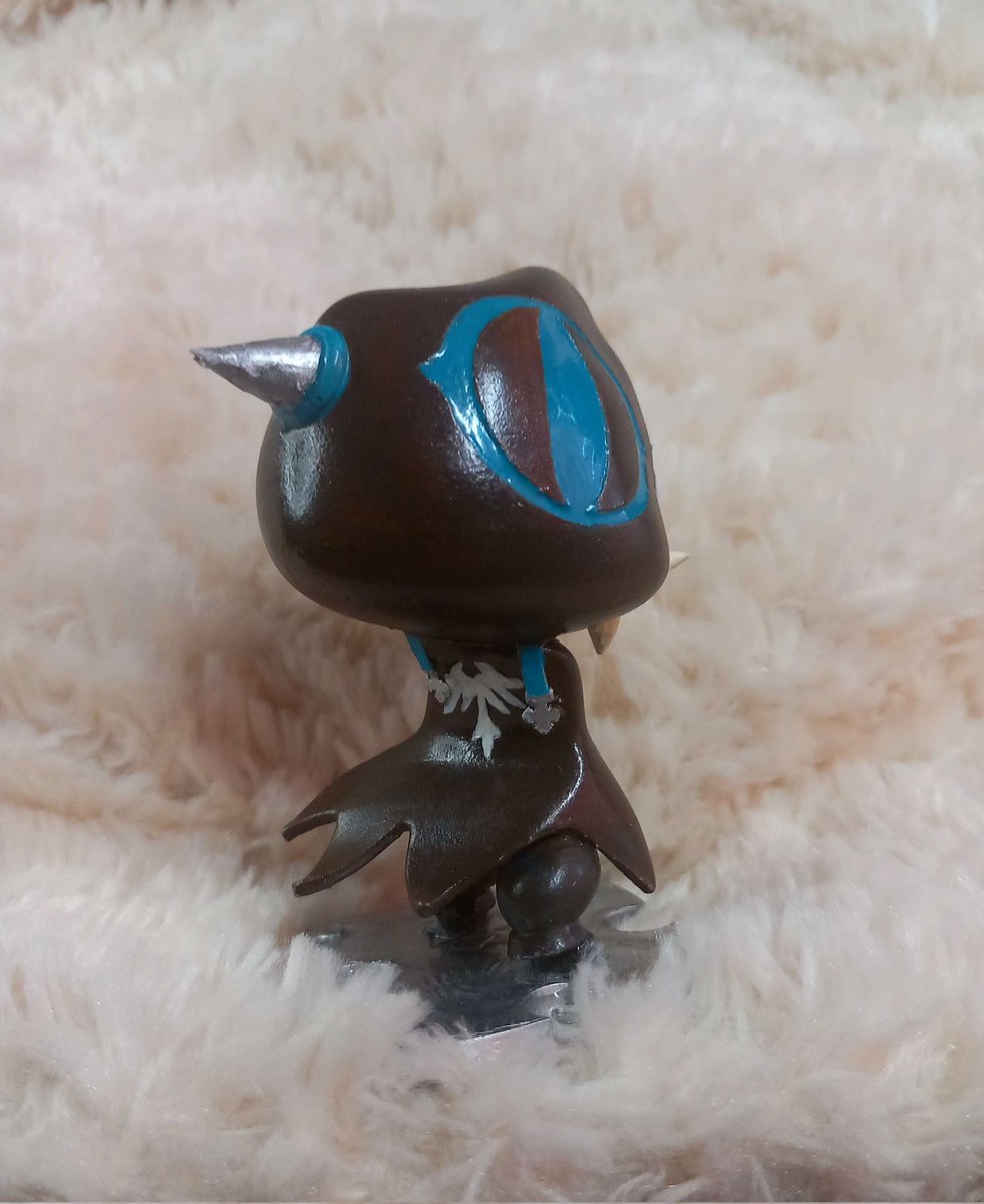 Negyek's tweet photo. Since it's midnight here, happy birthday to my fave bird man \o/!
With the occasion, I decided to make a lil something something for all the other Raven enjoyers out there.

Please enjoy 💙

https://t.co/GUutDCOpT4 https://t.co/IPB1vPqSeZ