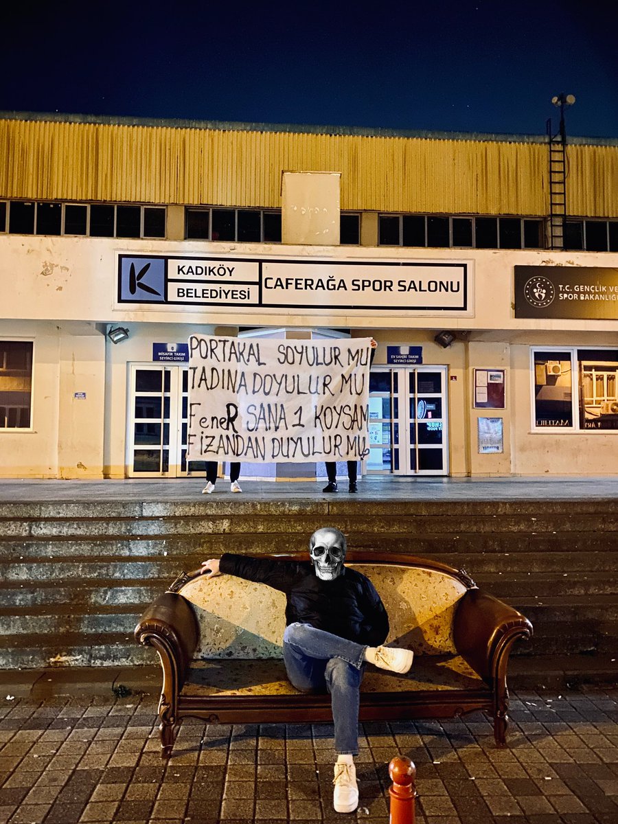 UNIBJKCREW's tweet photo. AL BUNU ALAMAZ MISIN?🤫

📍Caferağa https://t.co/JlnZ77csTH
