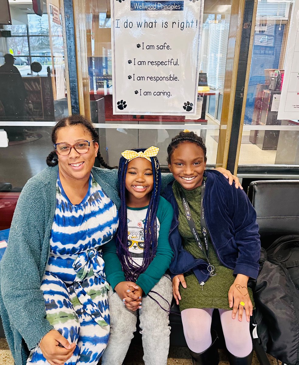 Mrs.Blue-Green tweet media