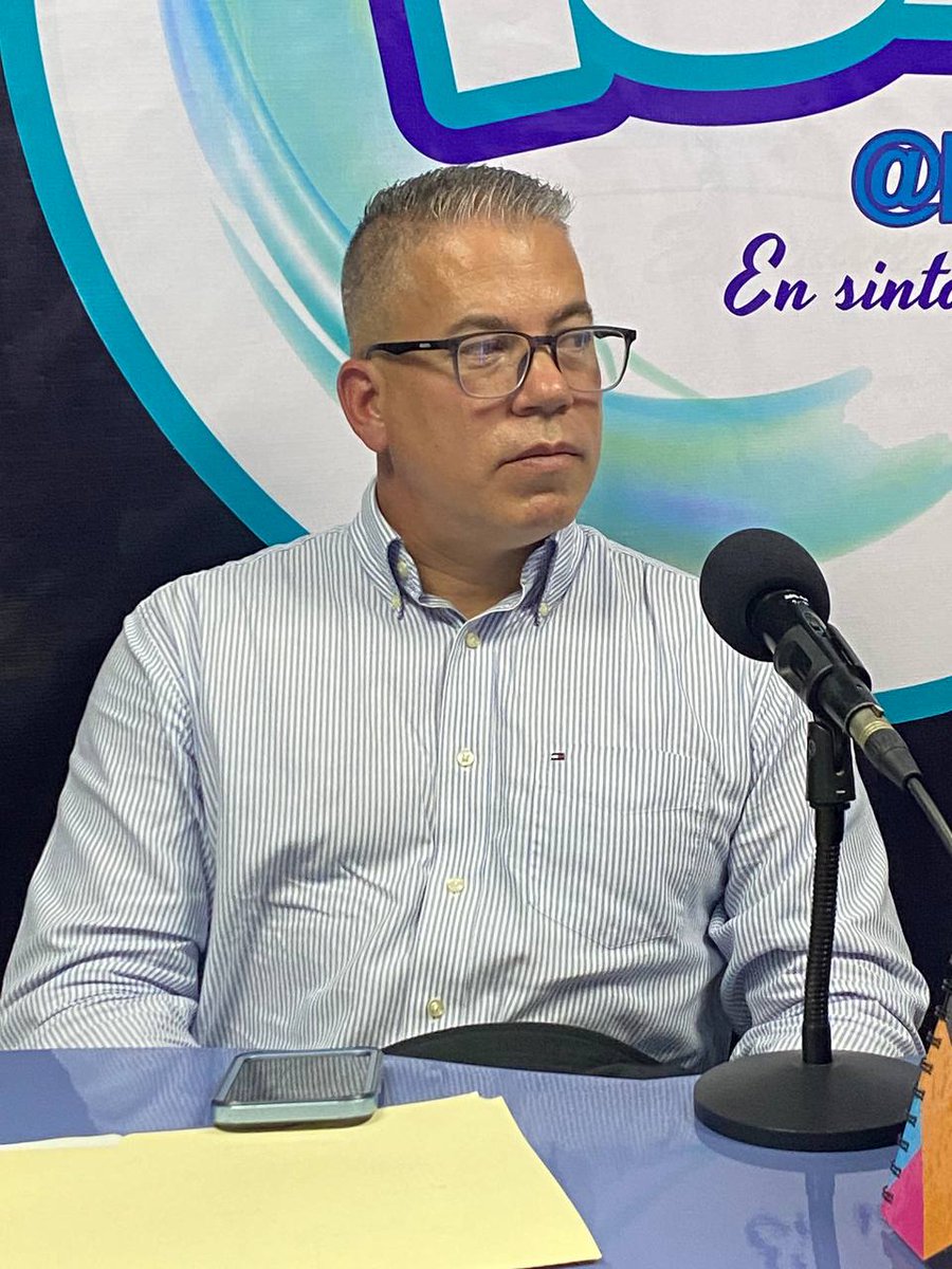 AdolfoP_Oficial's tweet photo. #27Mar En el programa Activos con Adolfo, nos acompañó el C/A Juan Carlos Romero, Pdte. de @emcoexgob.
Barquisimeto se está posicionando como la ciudad de exportación en el país. Hasta la fecha la empresa ha realizado 136 operaciones portuarias a, al menos 20 países del mundo. https://t.co/UpVAEW6Ypq
