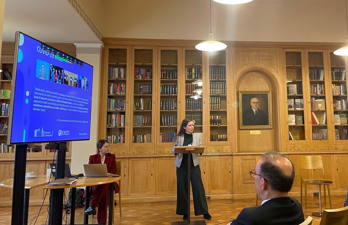 Stephane Jacobzone tweet media