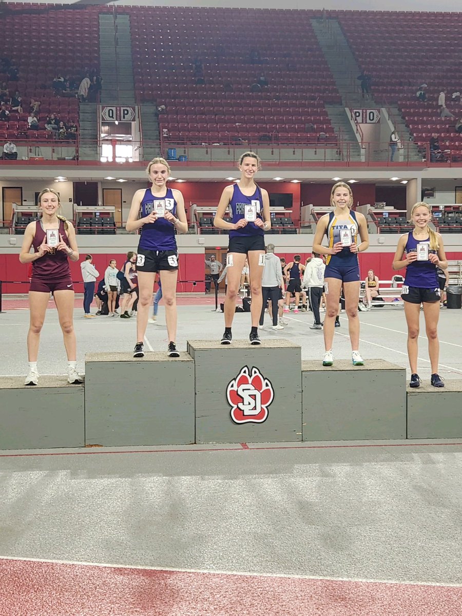TeaTitansTrack's tweet image. 🥉for Jaycie Babb in the 800m!