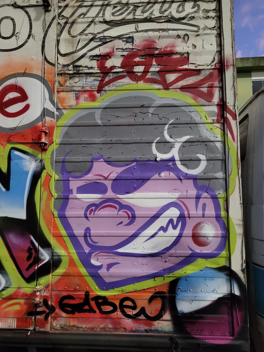 gaberoto_'s tweet photo. Dia mundial do graffiti
3 anos e meio que minha vida mudou
#graffiti #graffitiart #graffitiday
#diamundialgraffiti https://t.co/JhheOwTL8b
