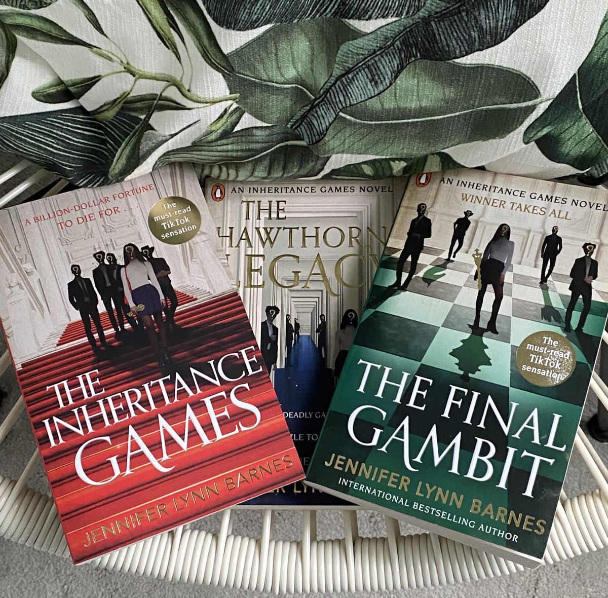 Hey everyone <3 I’m new to #booktwt and looking for some moots 🫶

Some of my fav books are 🌿
-PJO series 
-THG series
-The inheritance games 
-Karen M.McManus books
-Evelyn Hugo

I also am a huge fan of Formula 1 🏎️ and TV shows such as B99, Modern Family, and Superstore 🫶