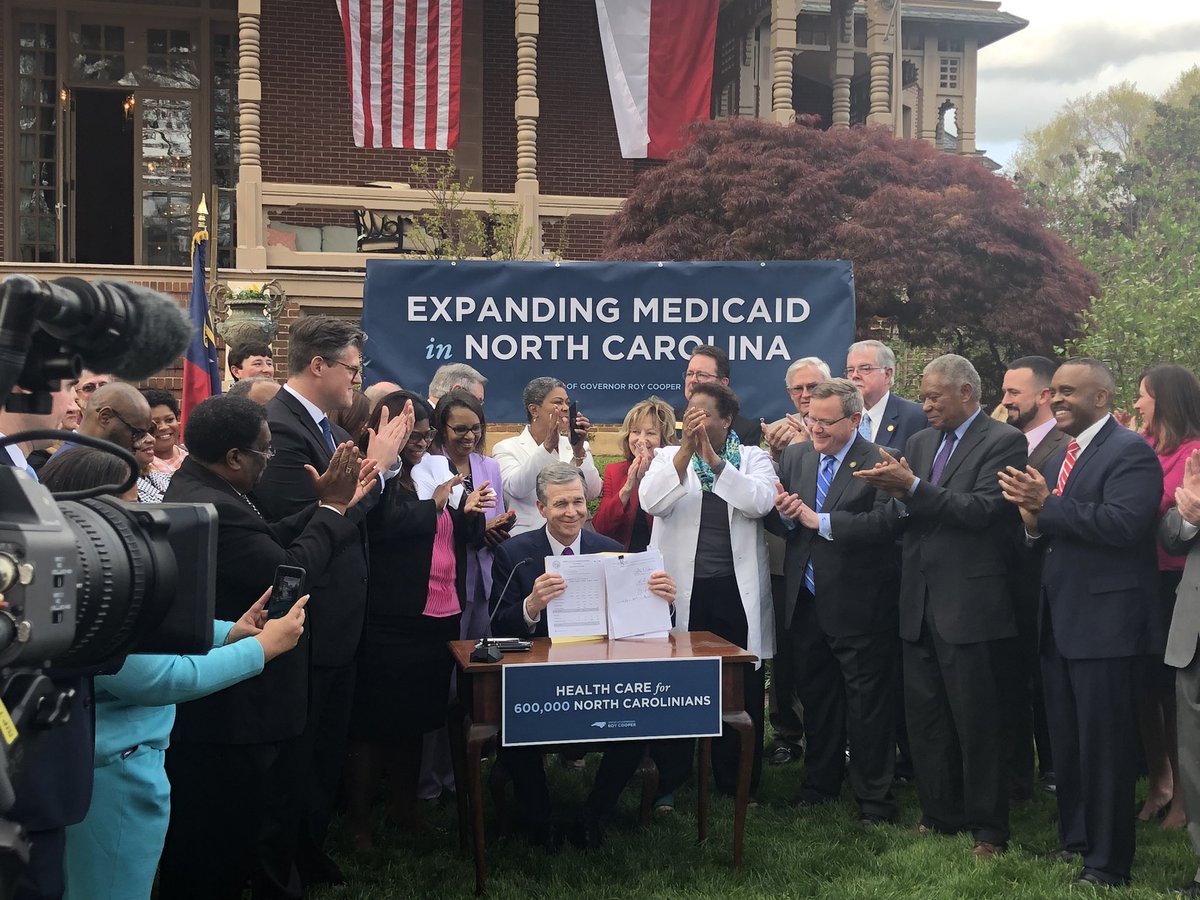 betseytilson's tweet photo. #MedicaidExpansion in North Carolina! Woo hoo! https://t.co/5U3oYjoc31