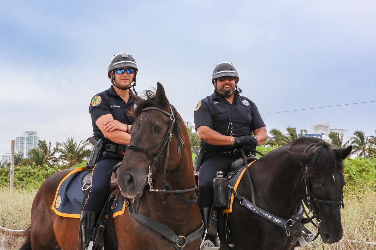 MiamiBeachPD tweet picture