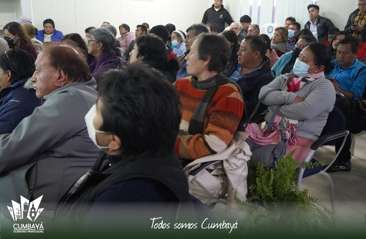 GADCumbaya's tweet photo. ✅El pasado viernes 24 de marzo asistimos a la socialización del Puente sobre el rio Machángara con presencia de vecinos de las parroquias #Nayón y #Cumbayá. 

Inversión👉 $ 1'125.922.12 .
Inicio👉03 de abril
Plazo👉 270 días

Gracias a la @PichinchaGob https://t.co/7XwpXCoFLO