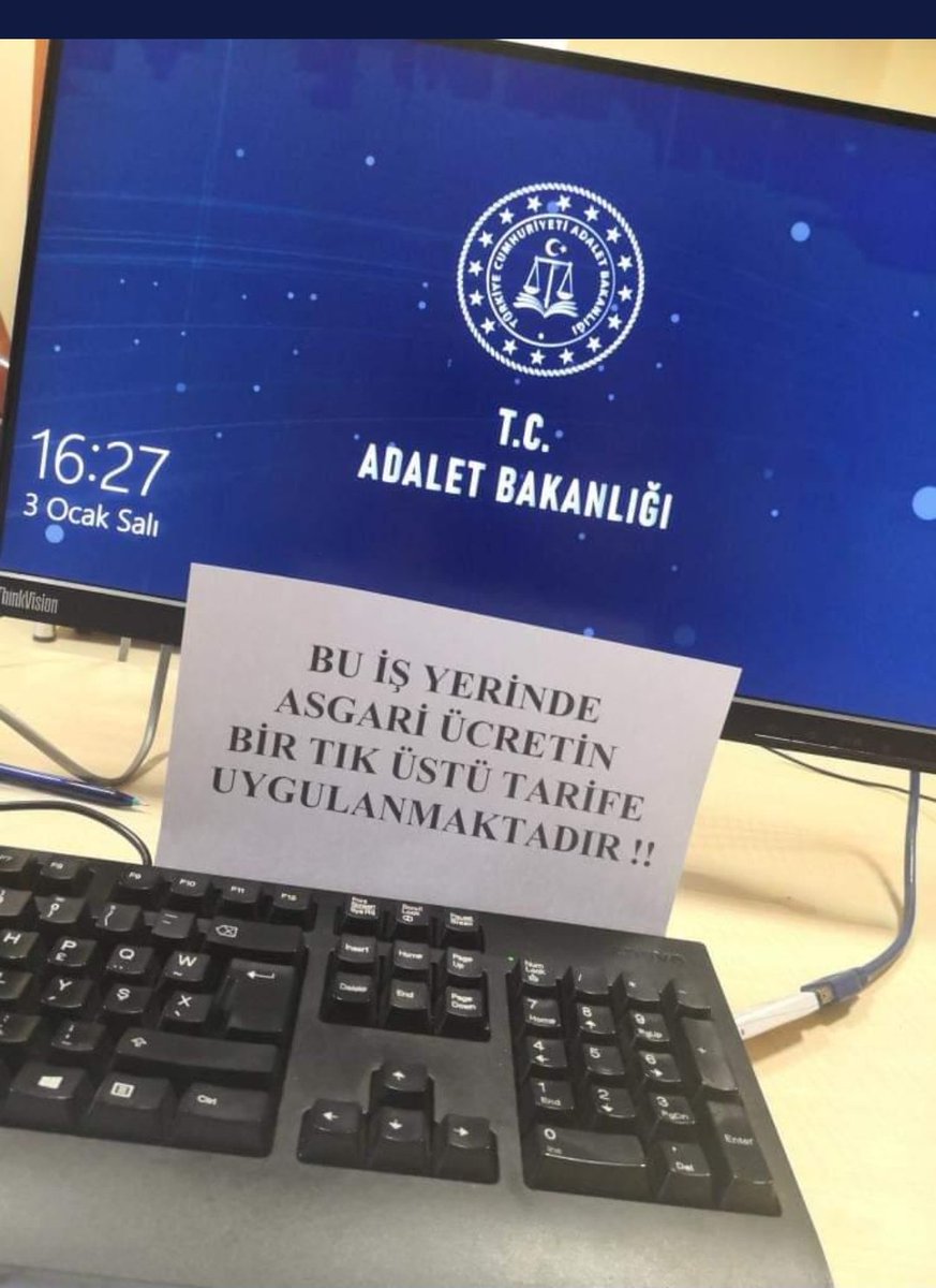Adlipersonel's tweet photo. MEMUR GE Çİ NE Mİ YOR! #MemuraRefahZammı https://t.co/CIjRgQhJSB