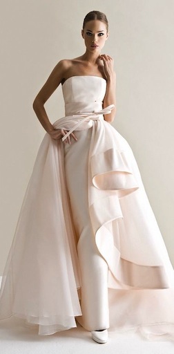 SDKHunter's tweet image. Antonio Riva Collection 2015 #weddingdresses