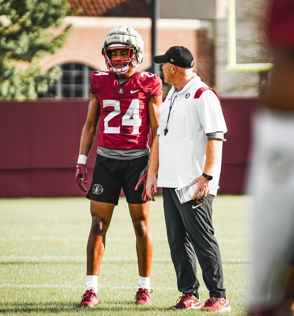 kenton_kirkland's tweet photo. Year 1….⏳#GoNoles 🍢 https://t.co/ya2PhmDUo7