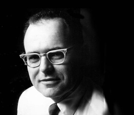 MobZNews's tweet photo. Indústria de tecnologia perde um de seus pioneiros: Gordon Moore, co-fundador da Intel e criador da 'Lei de Moore', faleceu aos 94 anos. Saiba mais sobre o legado de Moore e como sua descoberta influenciou a indústria de tecnologia em todo o mundo. #Intel #GordonMoore #LeideMoore https://t.co/hAooGQOial