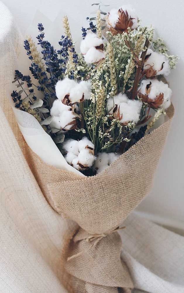 combcoffee's tweet image. 🐝 . . . Pedido: Combo Stardew Valley

De: @itetsukuro
Para: @akaashhiikeiji

Mensagem: Ti amo, mio marito &amp;lt;3