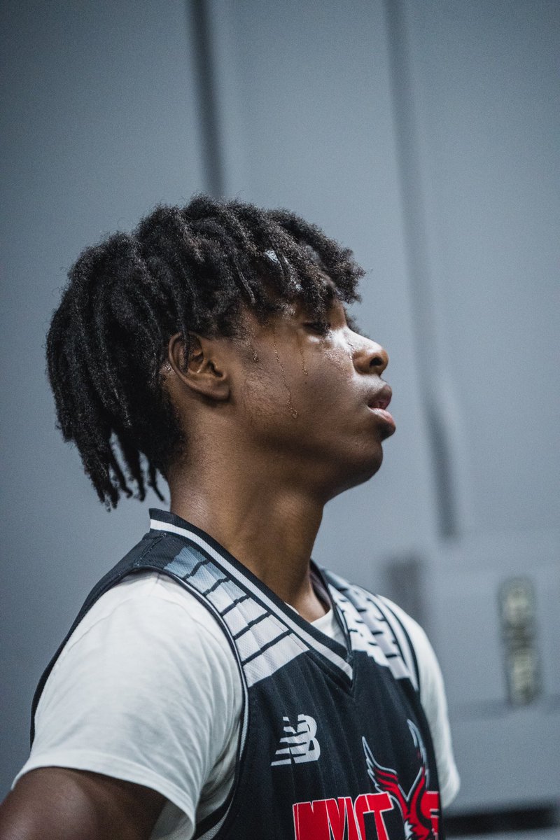 Putting in the hard work to prep for a successful season! 💪🏽🏀 Our 8th and 9th graders consistently hit the weight room to get stronger and ready for the challenges ahead. #letsgoredstorm