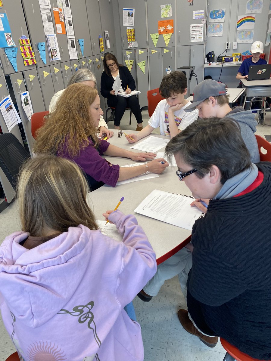 Tom Curry tweet media