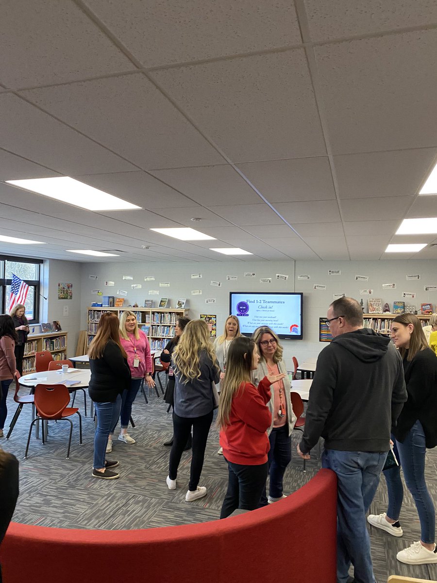 Tom Curry tweet media