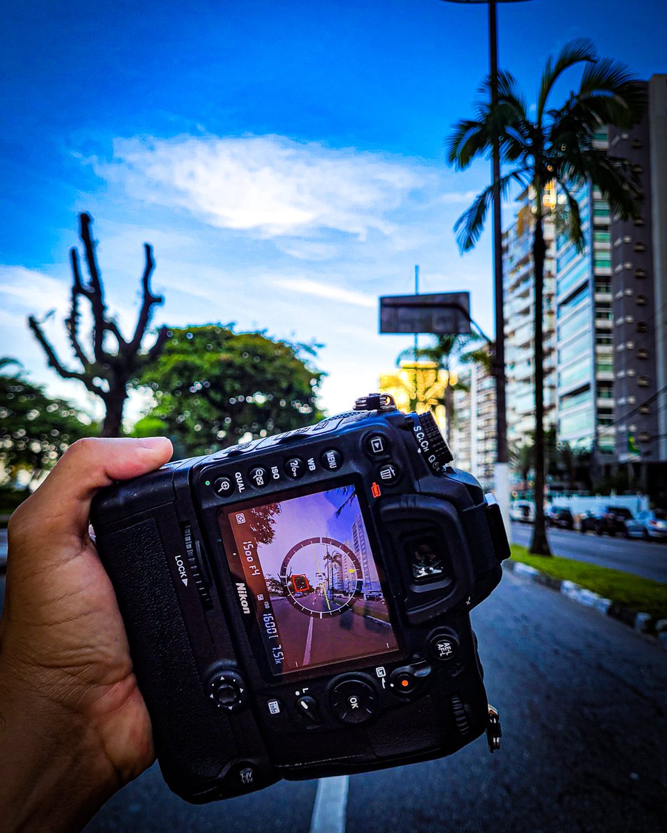 _fromhell_'s tweet image. Fazendo do trabalho uma terapia... 📸