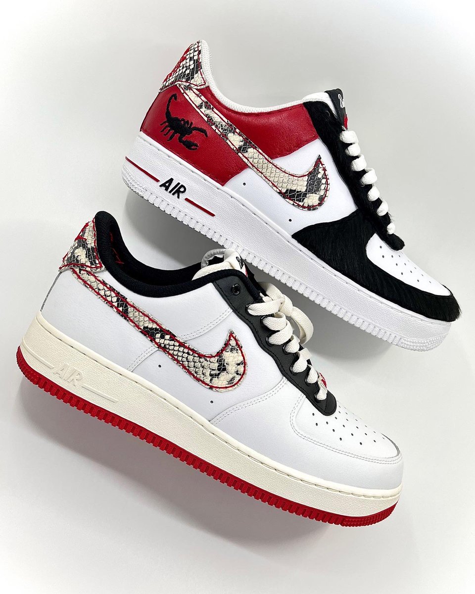 WhoTF_isBuddy's tweet photo. #PraiseBoth ๐ฆโ๏ธ๐จ๐พโ๐จ
The GxFR No.1
The Ivory Sidewinder
Nike Air Force 1โs c/o Nigel Badman. https://t.co/H6EHXmYXHt