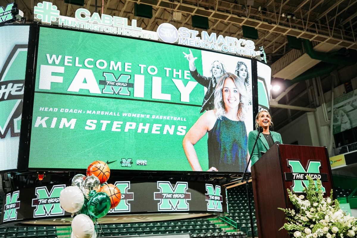 marshallu's tweet photo. A West Virginia native. A winning legacy. An exciting future. Welcome to the family, Coach Kim Stephens 💚🏀 https://t.co/q7LvMdZjzN