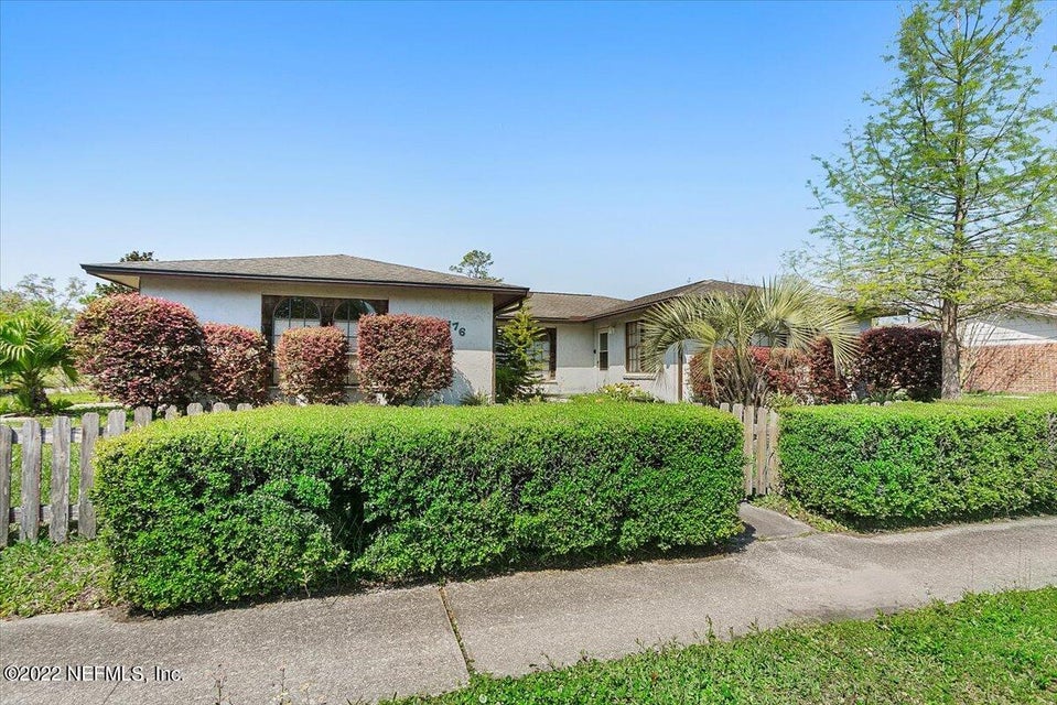 JulieTLee's tweet photo. You can make this house your home! Ask me for more info. #realestate  https://t.co/V2Vhr277vx https://t.co/UtgIvLiOna
