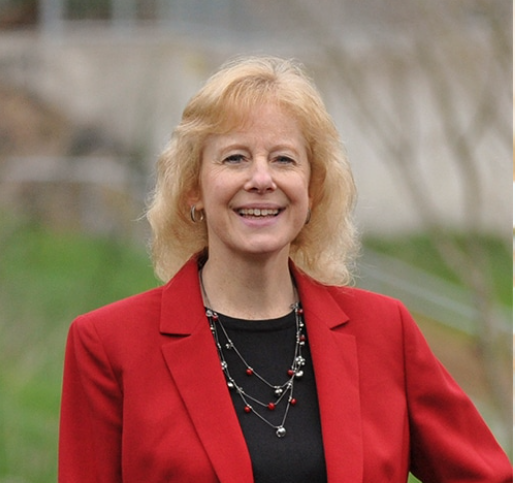 In 1998, Titanic debuted, Clinton was president, People Magazine named Harrison Ford “Sexiest Man Alive” and Jackie Zils joined JayRay. Today we celebrate 25 years of Jackie at JayRay!