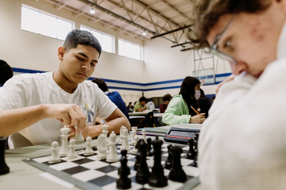 SouthTexasISD's tweet photo. Heads down, all eyes forward and ready for some #STISD chess 

Experienced Individual Standings: 
🥇Gael Membrila -RSA
🥈Felix Saldivar - Science Academy
🥉Benjamin Membrila - Medical Professions 

Experienced Team Standings:  
🥇Science Academy 
🥈Health Professions 
🥉RSA https://t.co/eshErNVhXI