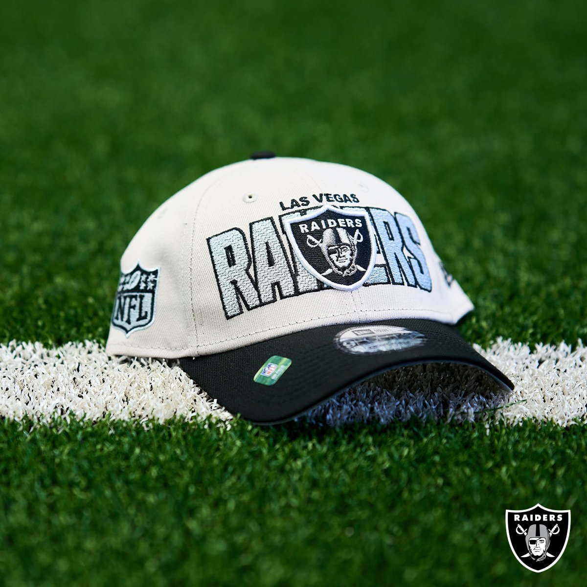 Raiders tweet picture