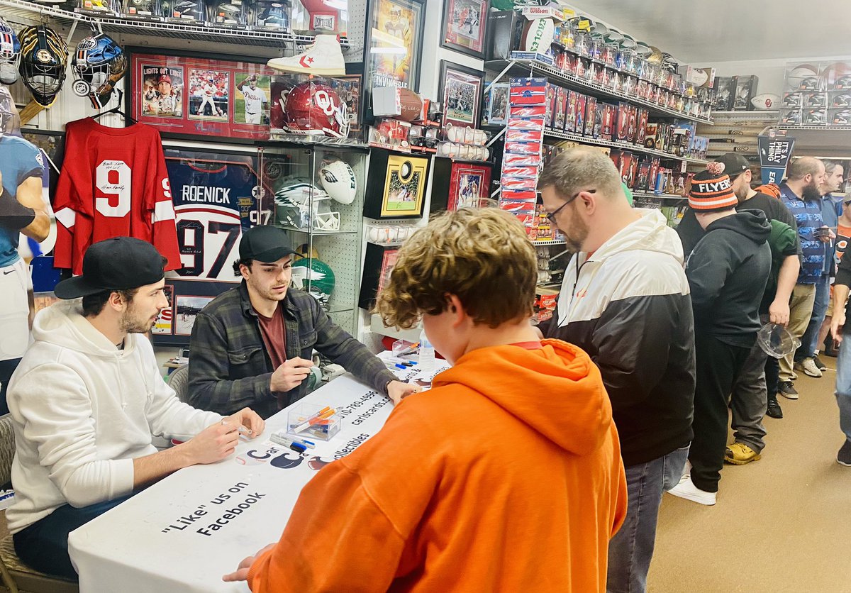 The Cates brothers have invaded CCC! #Flyers #philadelphiaflyers