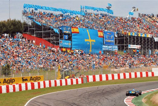 Wally_F1's tweet image. Montmeló no puede desaparecer jamás del calendario, hemos sido demasiado felices allí. Es nuestro hogar.