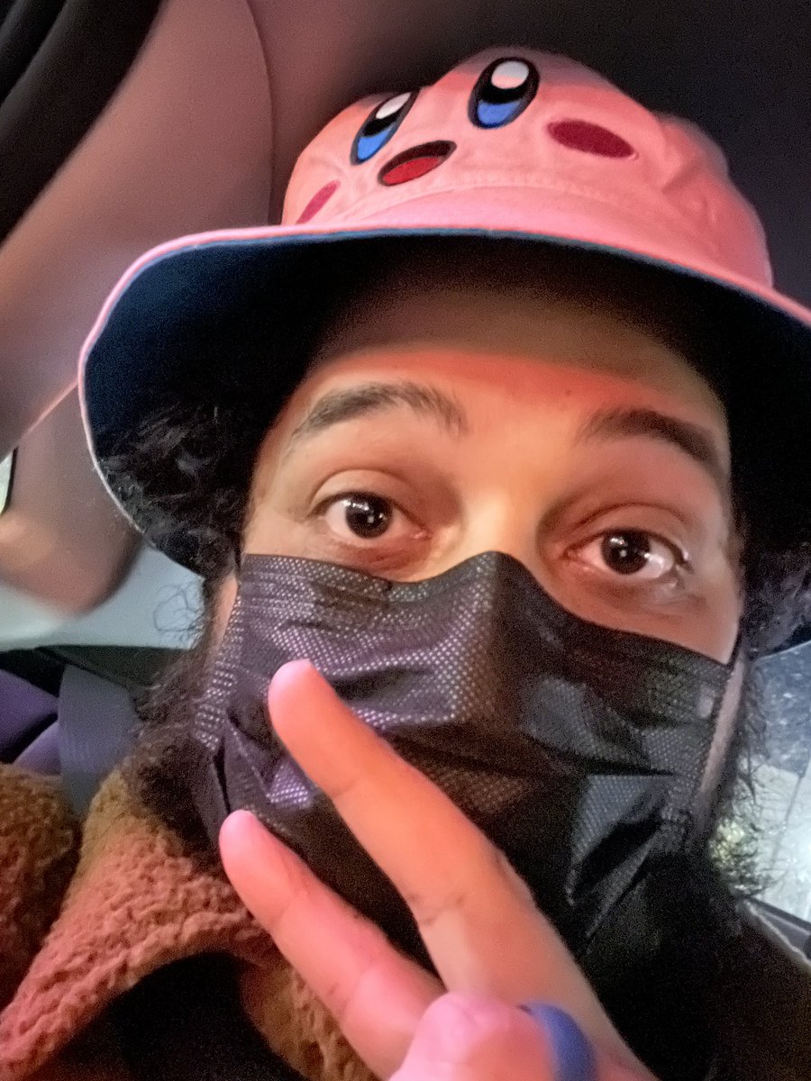 agreenriver07's tweet photo. Last selfie is who you are on the outside and the last meme you saved is who you are on the inside https://t.co/SOOjSvLTFN