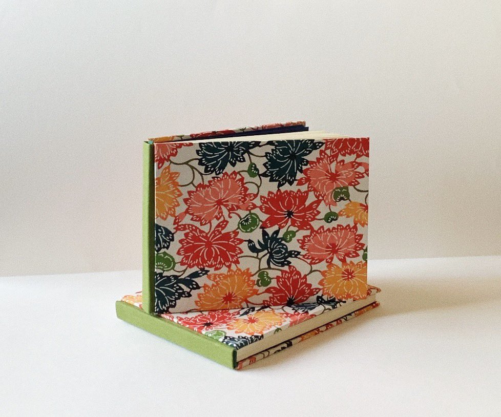 RimonBindery's tweet photo. 🌿 #bookbinding #bookbinder #artist https://t.co/rDXWMwdWoe