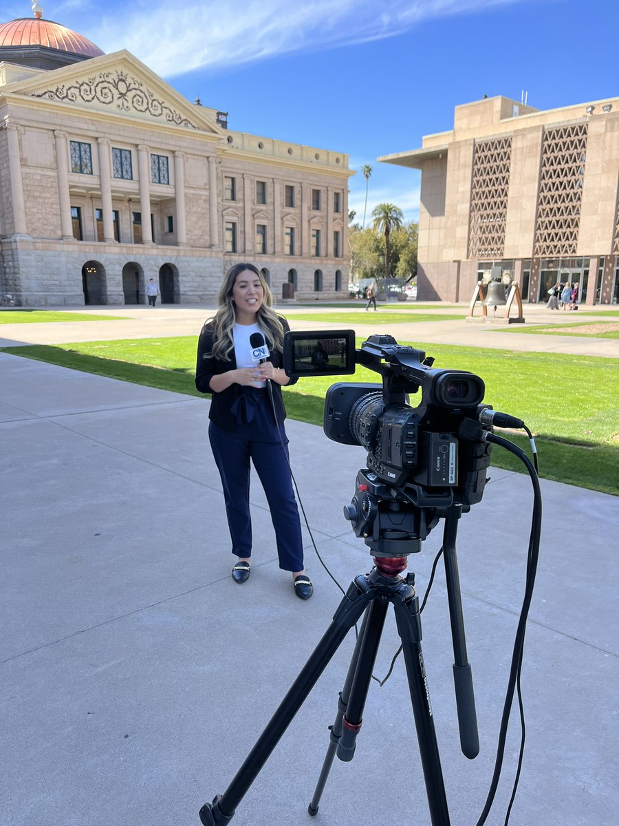 At the capitol helping <a href="/_alyssamunoz/">Alyssa Muñoz</a> film her live shot! Tune in to <a href="/cronkitenews/">Cronkite News</a> at 4:30pm to see what she has to say.