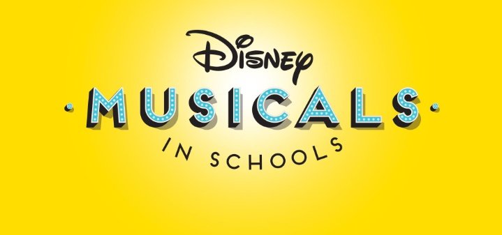 IgnatiusPrimary's tweet photo. A massive well done to all the children involved in the incredible production of the Lion King today!! After the months of hard work rehearsing, the children finally took to the stage at the Lyceum Theatre. It was a fantastic performance and they did an amazing job!! 🦁👑 https://t.co/9cICabd3sm