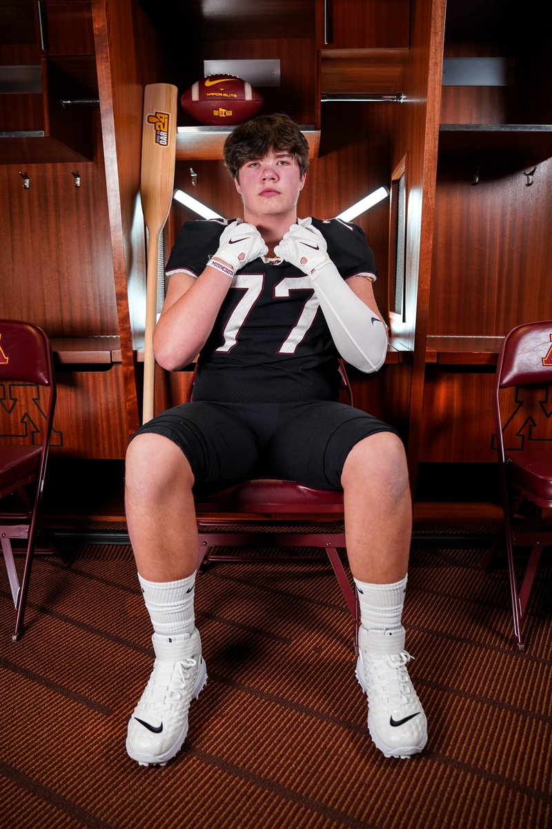 Had a great junior day at @GopherFootball ! @Shakes_GopherFB @Callybrian @TonkaFB