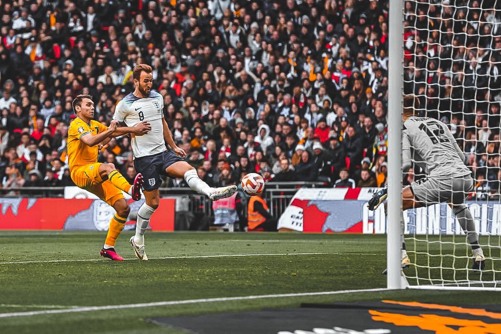 England vs Ukraine - 2-0

#england #sportsgraphics #footballdesign #footballdesigns #footballedits #footballedit #footballposter #footballposters #euroqualifiers #harrykane #saka #viral #judebellingham #football