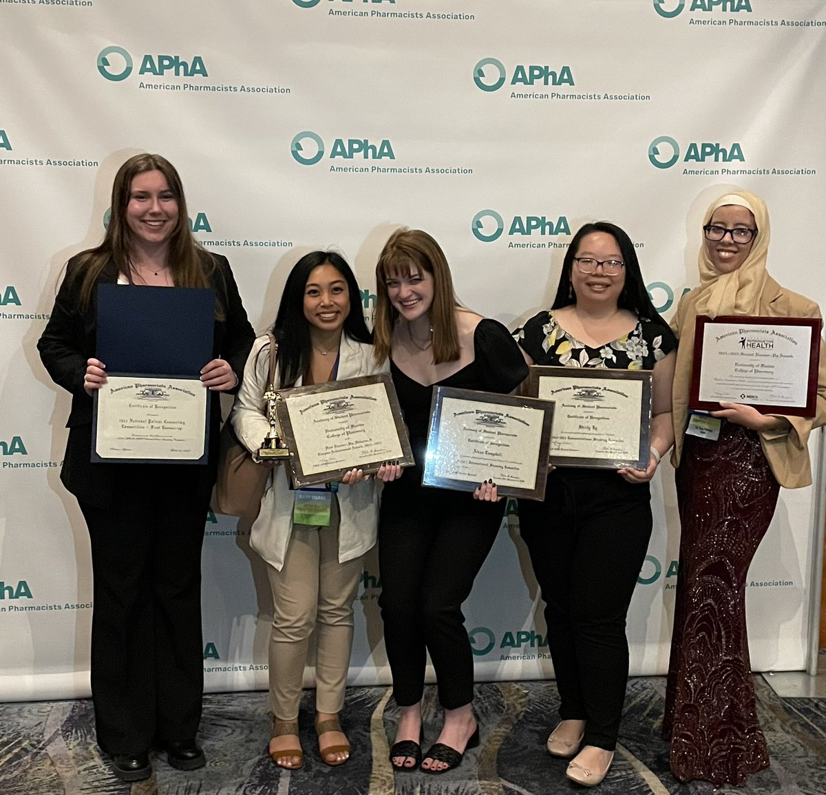 Congratulations UF College of Pharmacy APhA-ASP! National Winner for Back the PAC, Runner up for National Chapter of the Year, Winner Most Inspirational PharmFlix Video, & runner up in the National Patient Counseling Competition @UFPharmacy 🧡🐊💙💊