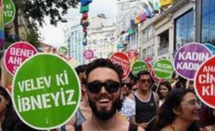 Chp zihniyeti akpartili seçmenlere koyun diyorlar.
Bakın sonuç ne oldu
🤣😜😆😝
↘️⬇️⬇️⬇️⬇️⬇️↙️