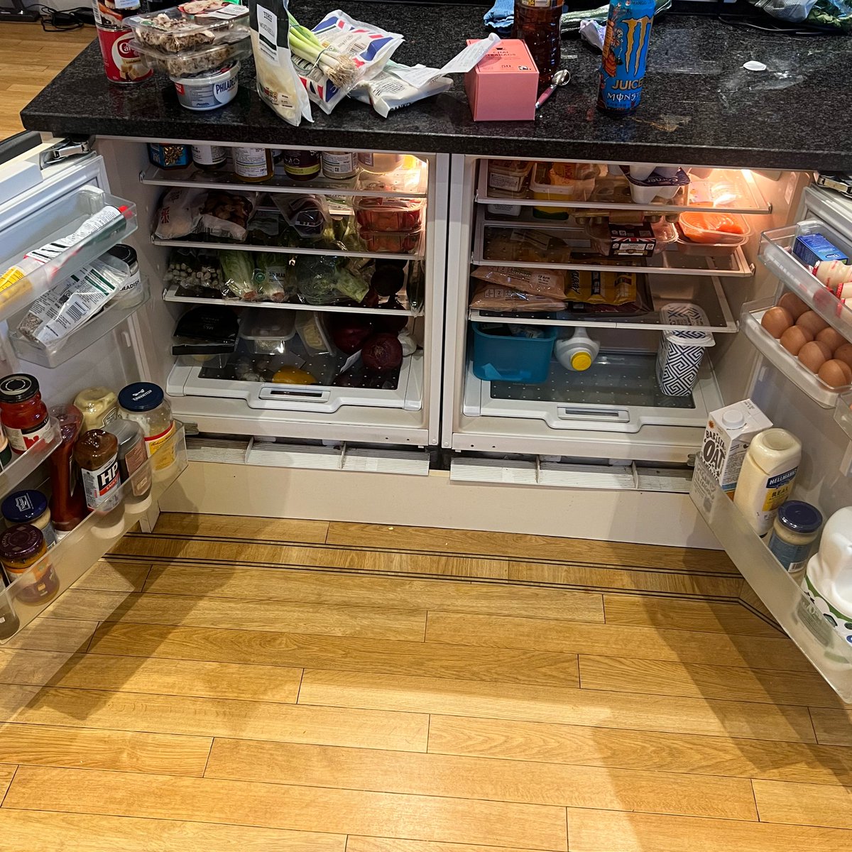 julieprunes's tweet photo. Sunshine helped me motivate myself to get out of bed today and clean out the fridge.
The oldest thing in there was some cinnamon Danish dough that went off on 7th Feb…
And no, it’s not me who puts the ketchup in the fridge 🙄
#ShowMeYourFridge https://t.co/AgArkXocWp