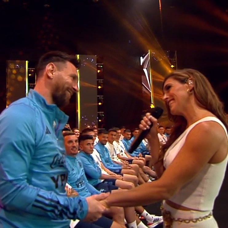 canaldeportv's tweet photo. ¿QUIÉN PUDIERA SER LA SOLE? https://t.co/Vh8Okmp8eq