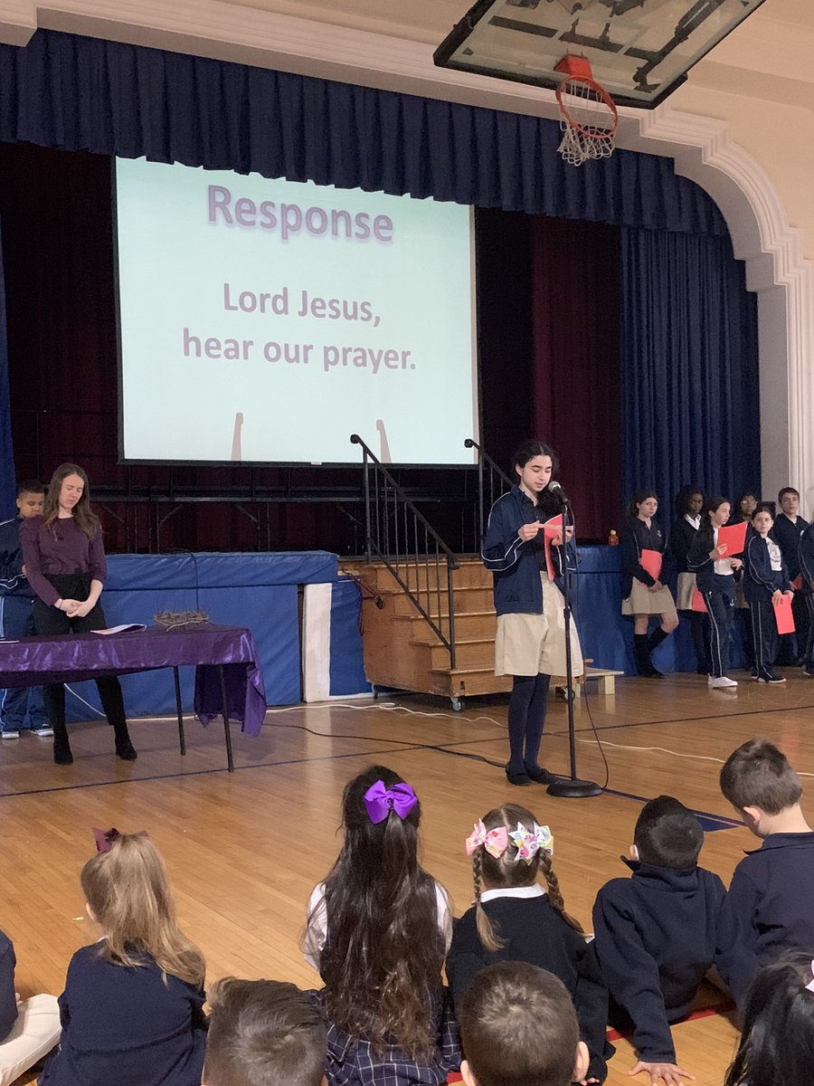 NotreDameNHP's tweet photo. Did you know that we have a beautiful prayer service each Monday during both Advent and Lent? https://t.co/7555YXVmY4