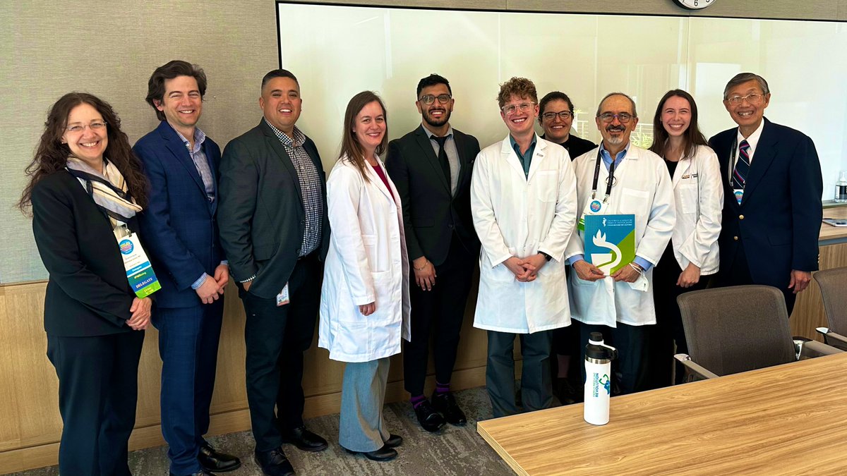 dmsabb20's tweet image. Thanks, Andre Favila and @jayparambir from #TeamAshby for meeting with @cafp constituents of @SenatorAshby to chat about primary care &amp;amp; how #AB85 can connect our patients with #SDoH needs to newly funded local services like housing

#FamilyPhysicianWeek
#CAFPAMAM
#FMRising